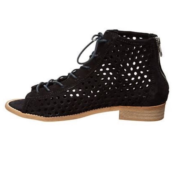 NWT Musse & Cloud Aira Anthro Modcloth Suede Perforated Peep Toe Ankle Booties - Picture 4 of 8